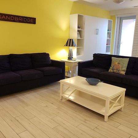 Апартаменты The Sanctuary - Dolphins And Daiquiris 110A Вирджиния-Бич Экстерьер фото